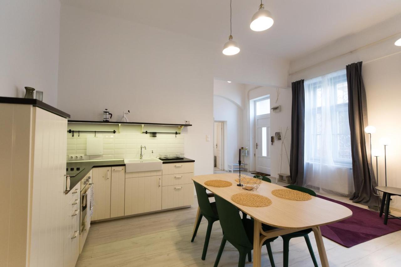 Palace District Apartment Budapest Ngoại thất bức ảnh